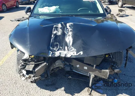 2025 Kia K4 Lxs from USA, damaged, VIN 3KPFT4DE2SE028455